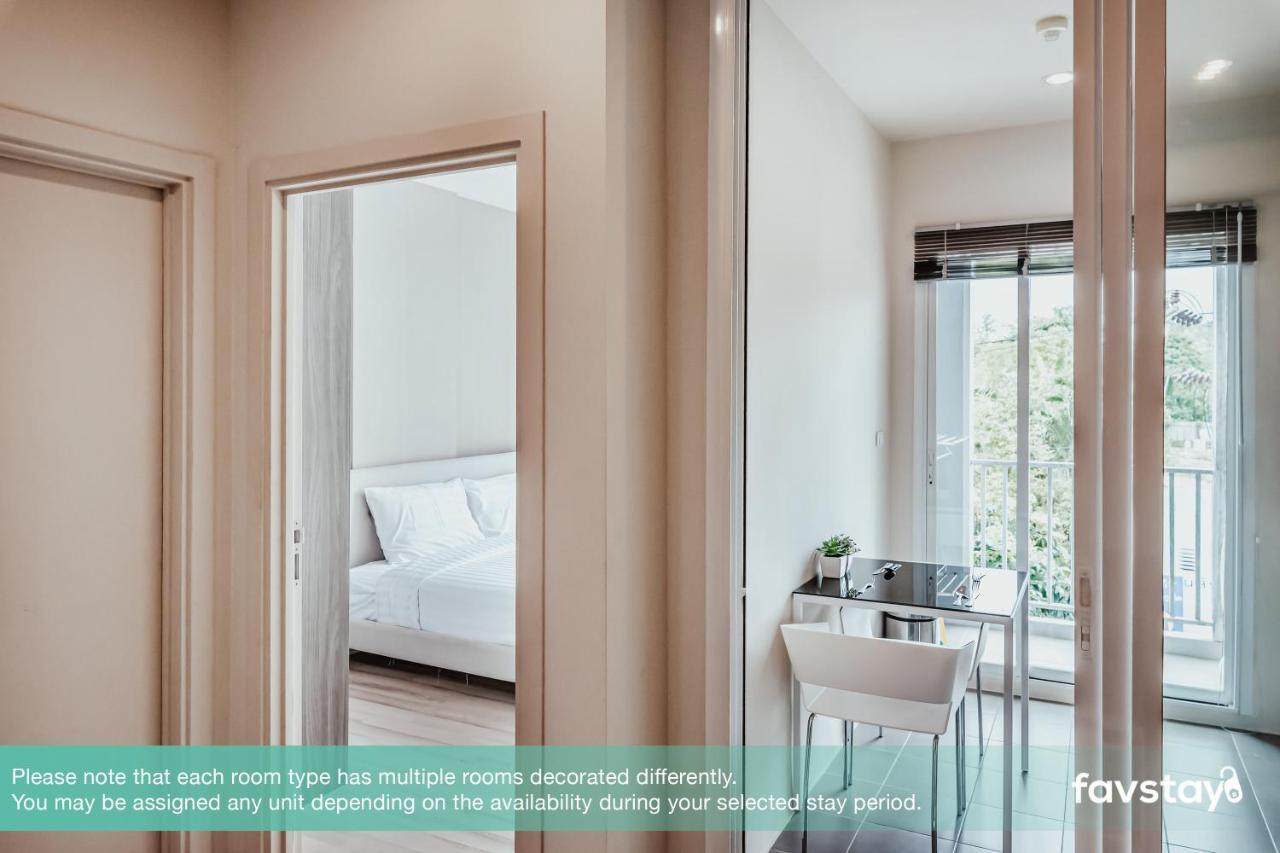 Favstay - The Base Downtown Phuket Exteriér fotografie