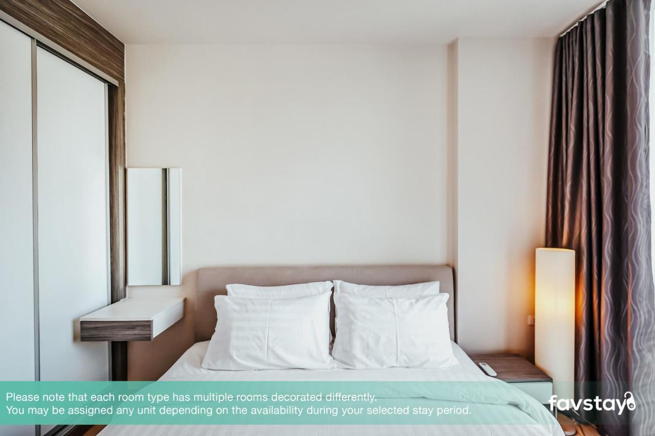 Favstay - The Base Downtown Phuket Exteriér fotografie