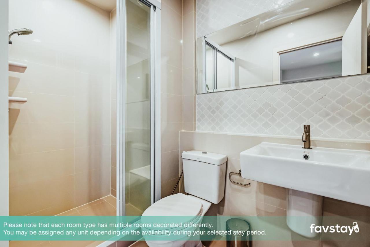 Favstay - The Base Downtown Phuket Exteriér fotografie