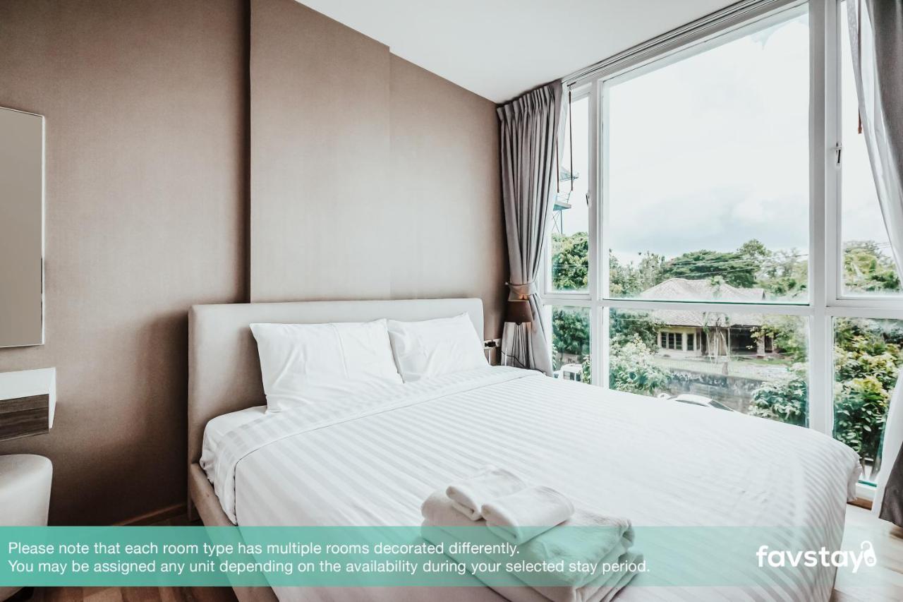 Favstay - The Base Downtown Phuket Exteriér fotografie