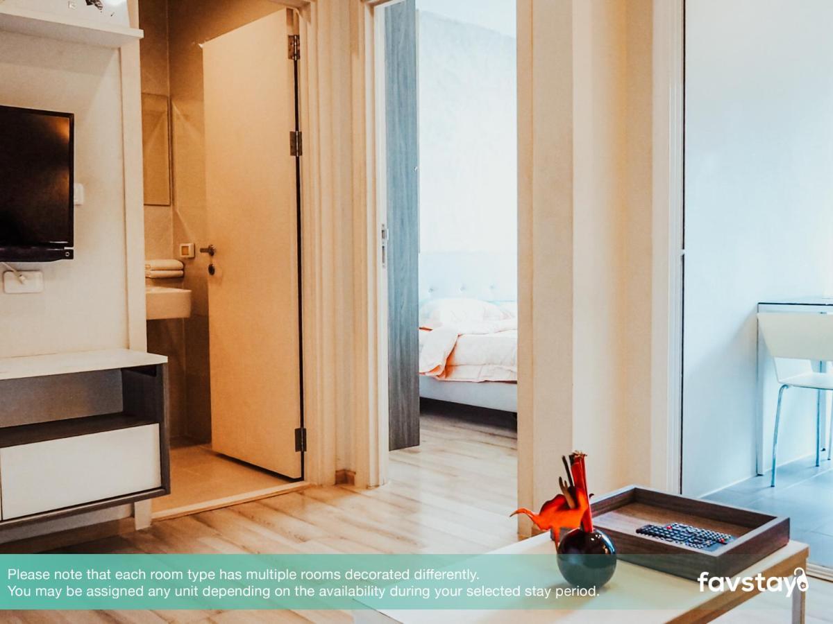 Favstay - The Base Downtown Phuket Exteriér fotografie