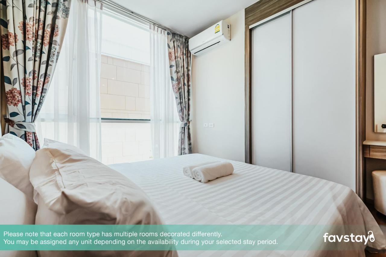 Favstay - The Base Downtown Phuket Exteriér fotografie