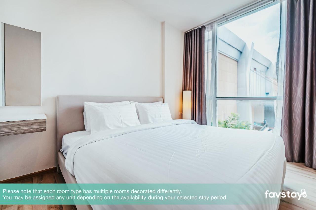 Favstay - The Base Downtown Phuket Exteriér fotografie